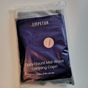 Empetua Daily Flaunt Mid Waist Shaping Capri Size XL Black NEW With Tags NWT